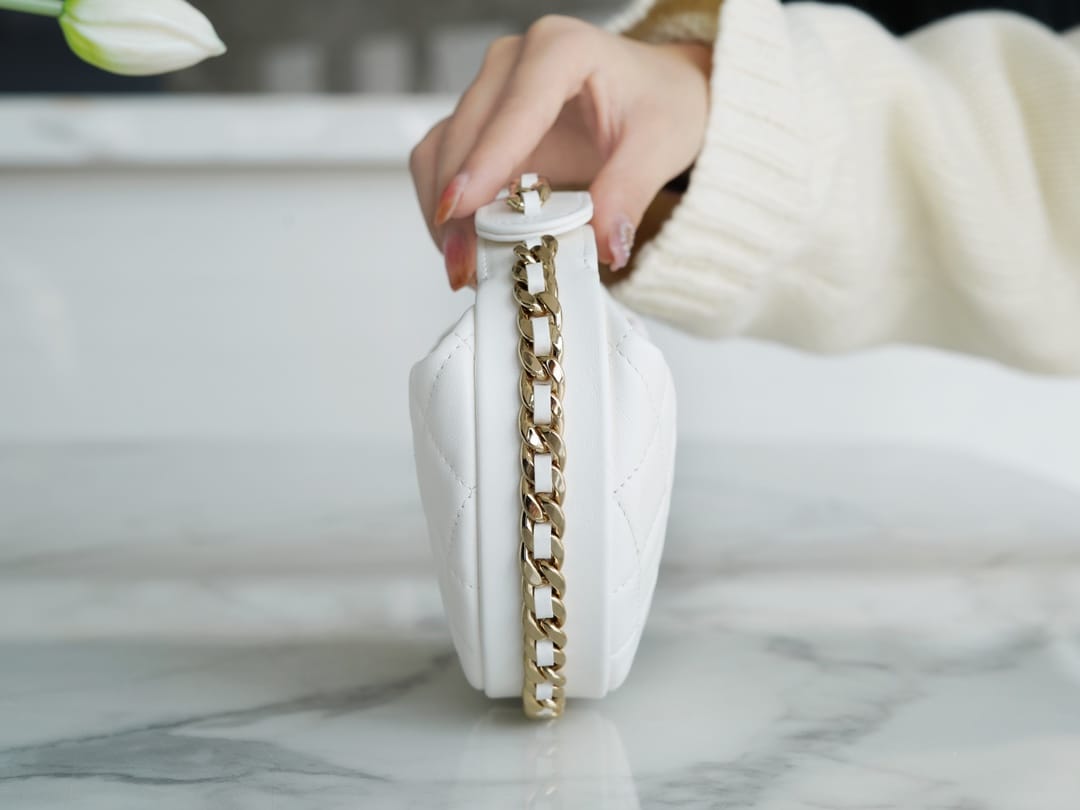 Bolsa CHANEL 23C