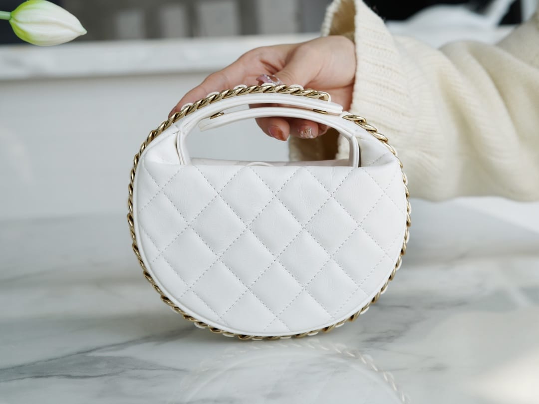 Bolsa CHANEL 23C