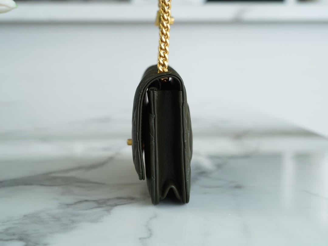 Bolsa CHANEL 22K
