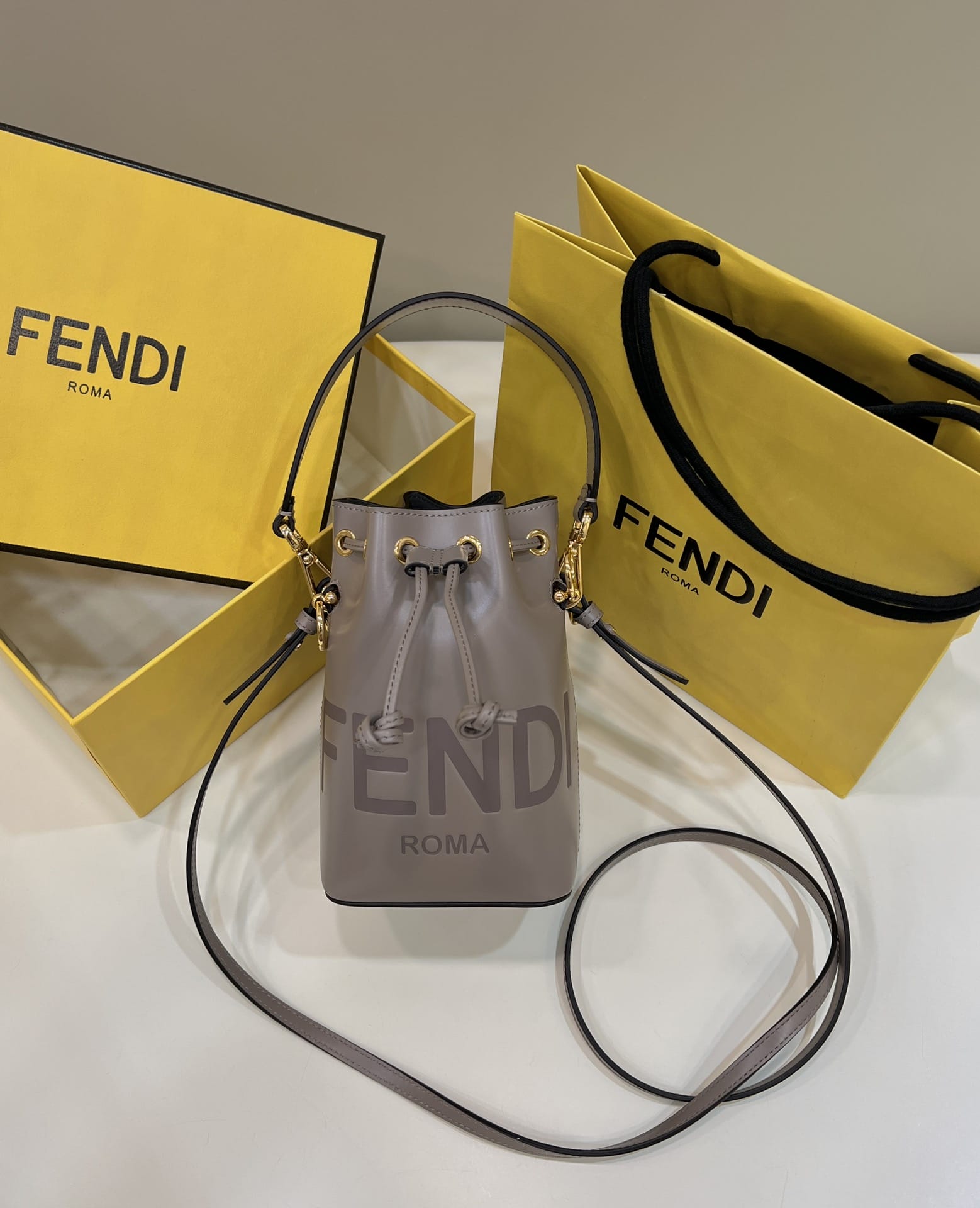 Bolsa FENDI