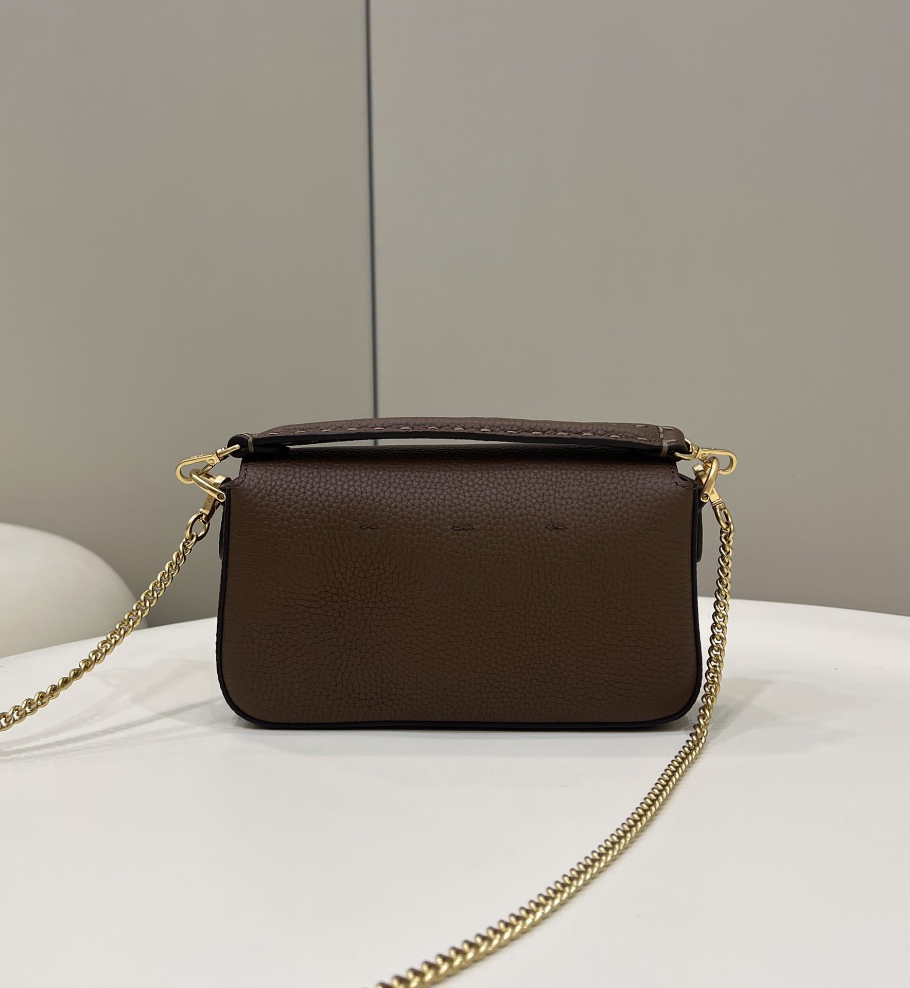 Bolsa FENDI baguette