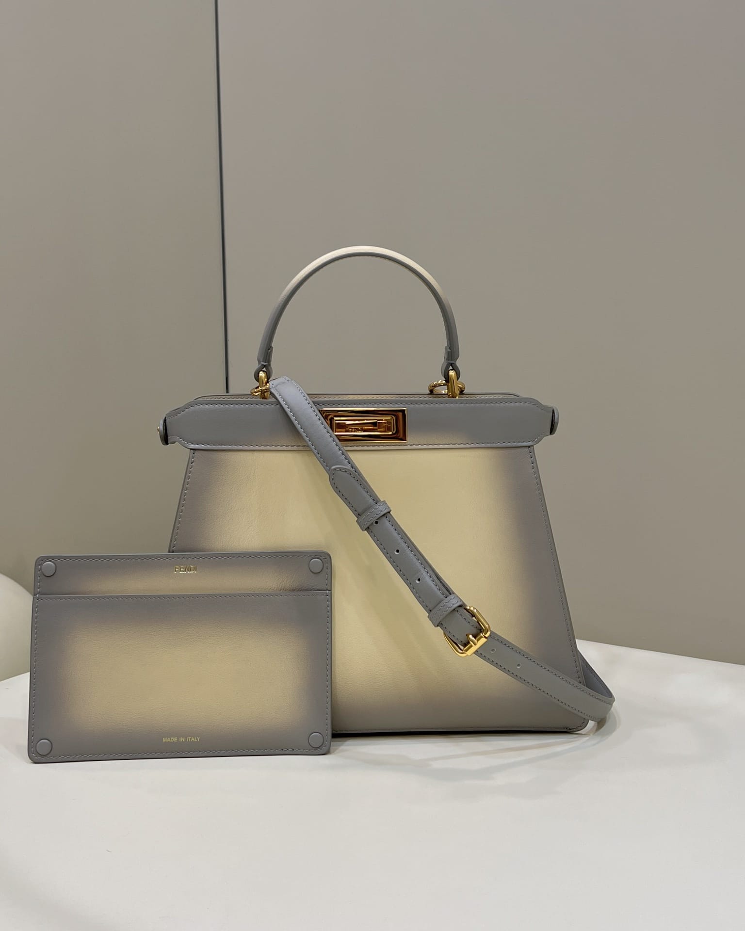 Bolsa FENDI Peekaboo I See You