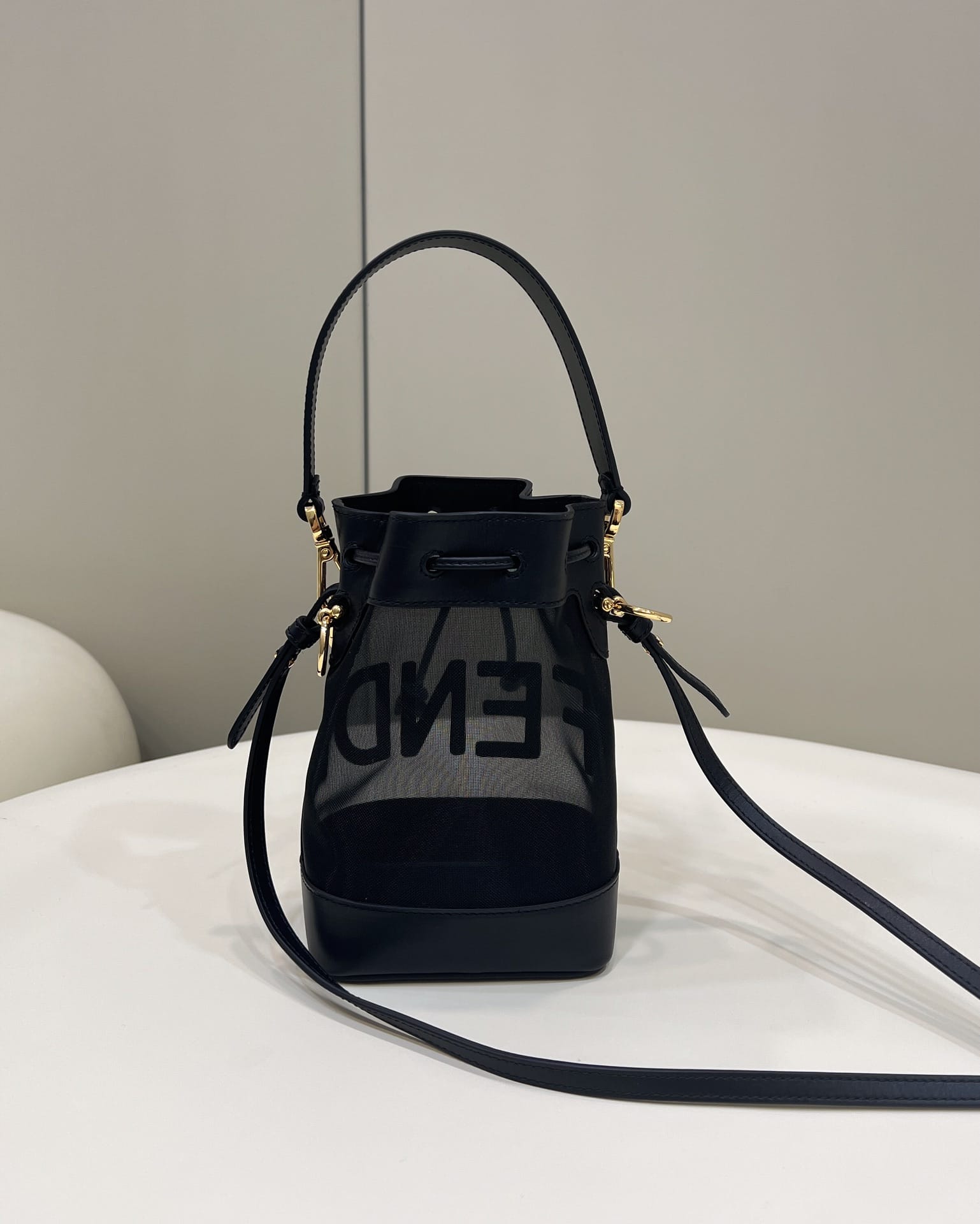 Bolsa FENDI LOGO