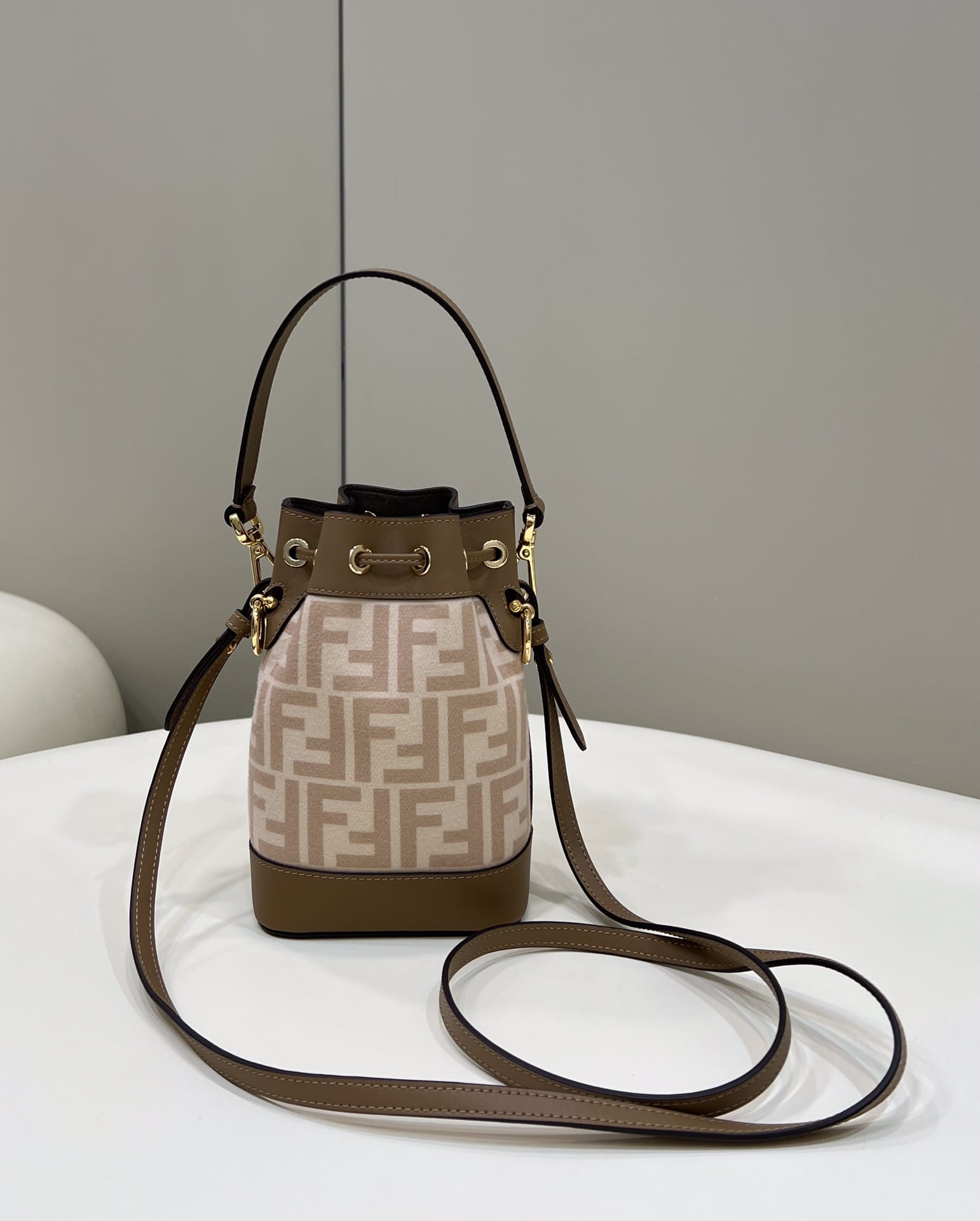 Bolsa FENDI MON TRÉSOR