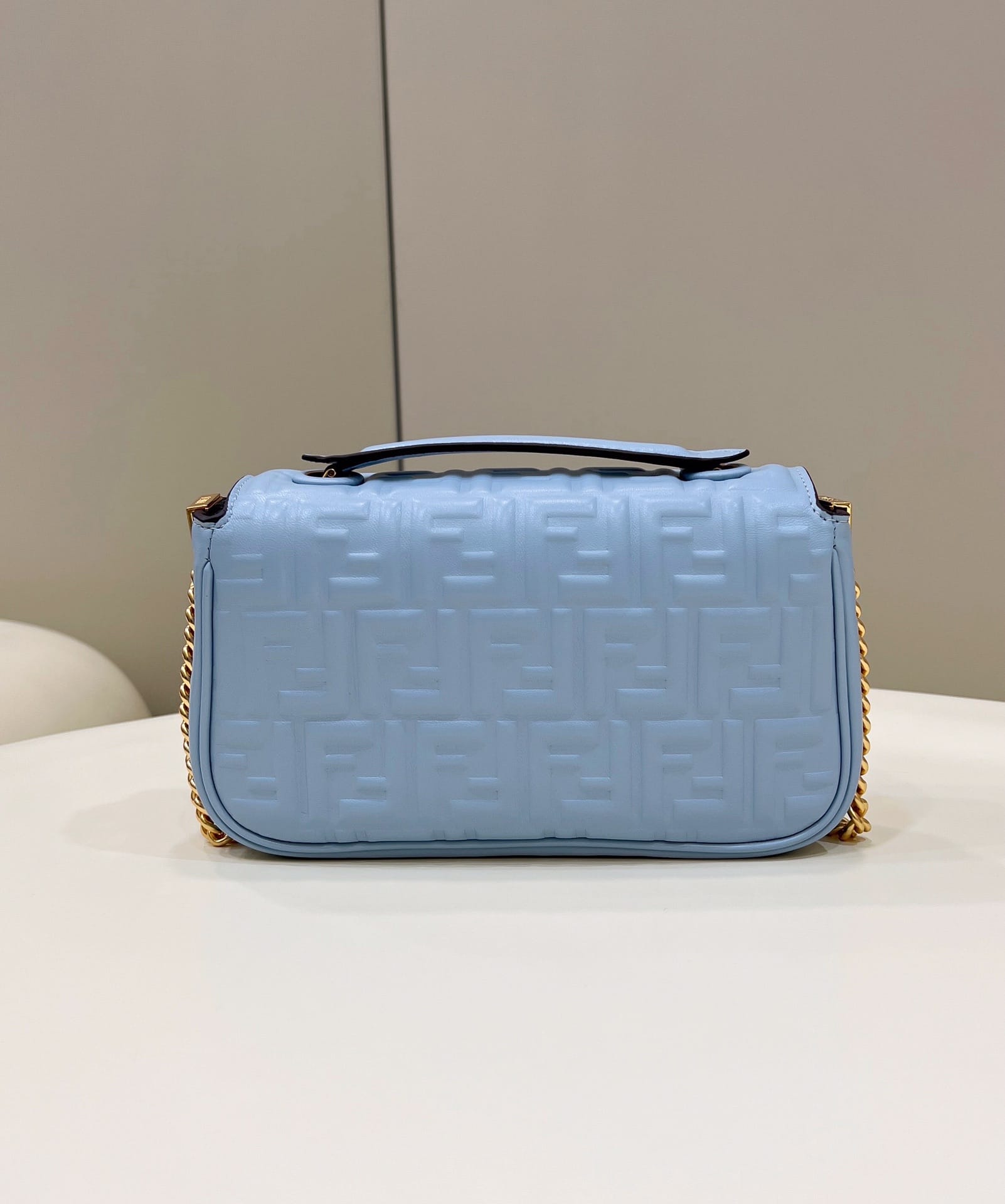 Bolsa FENDI baguette