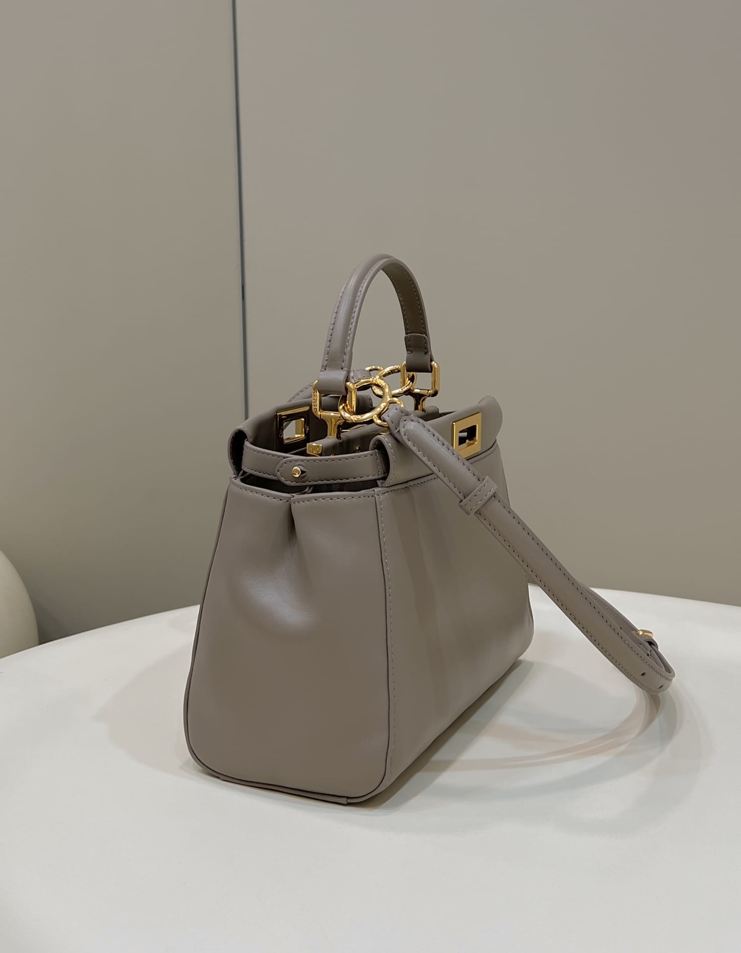 Bolsa FENDI PEEKABOO