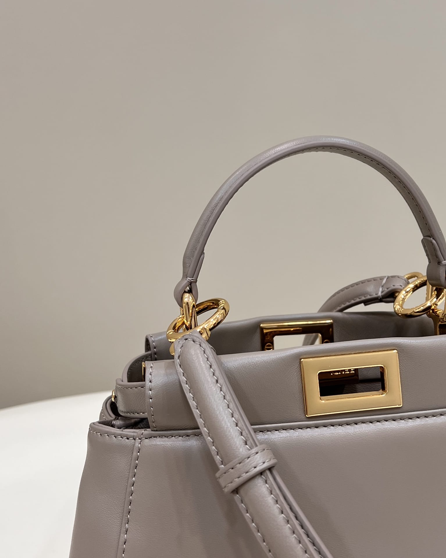 Bolsa FENDI PEEKABOO