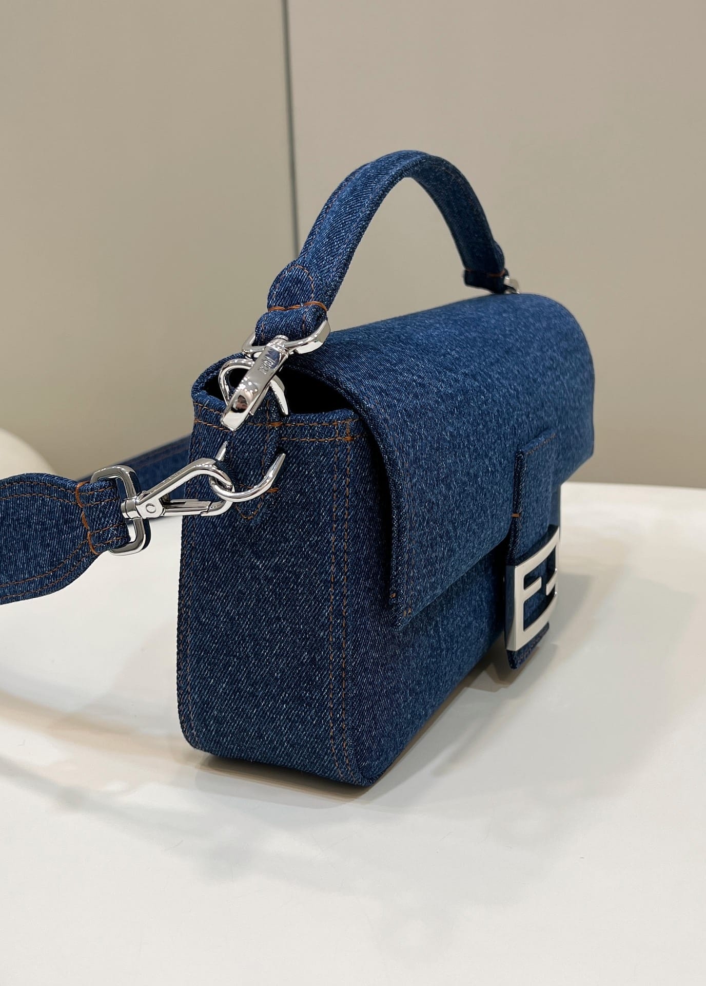 Bolsa FENDI Baguette