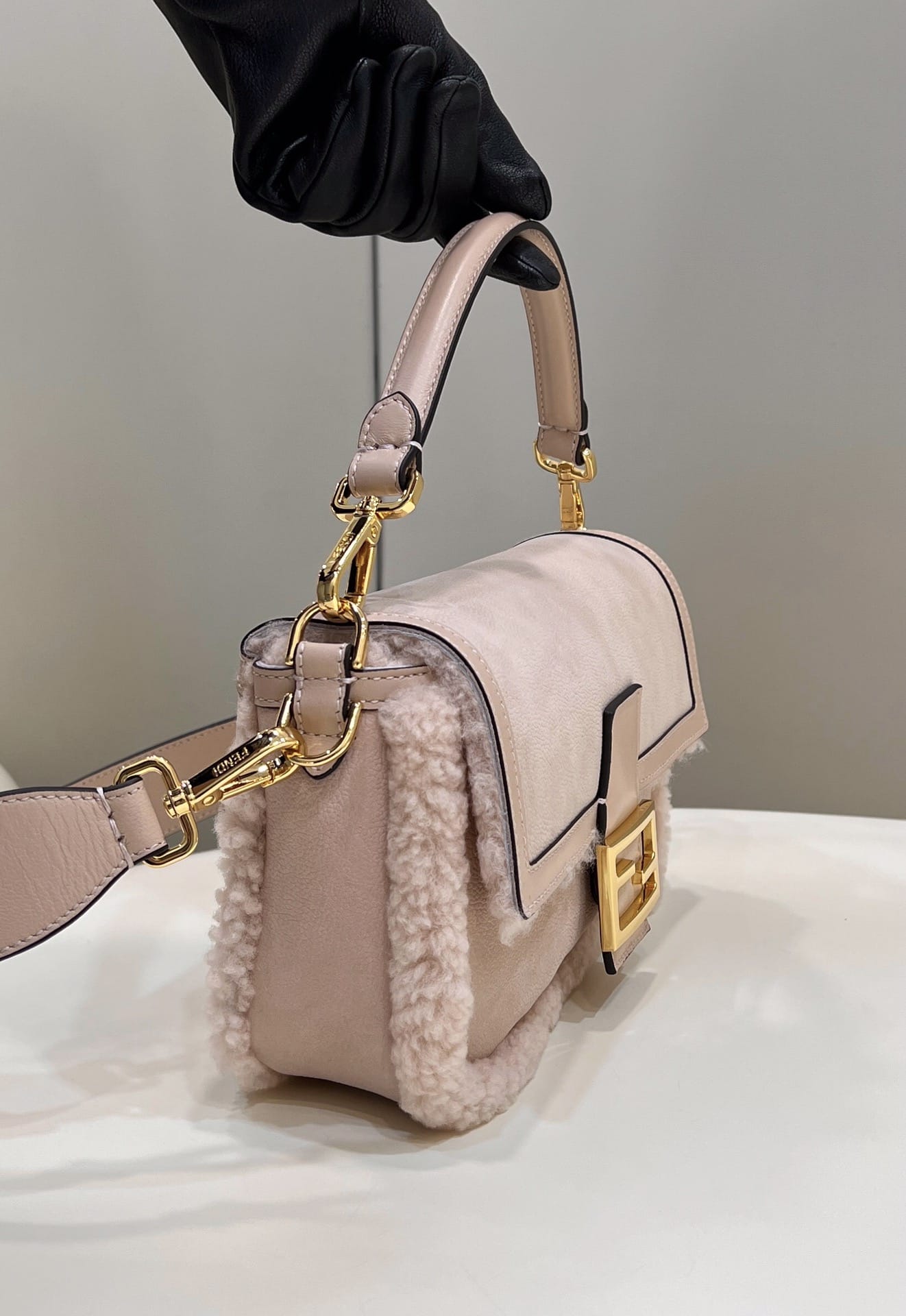 Bolsa FENDI baguette