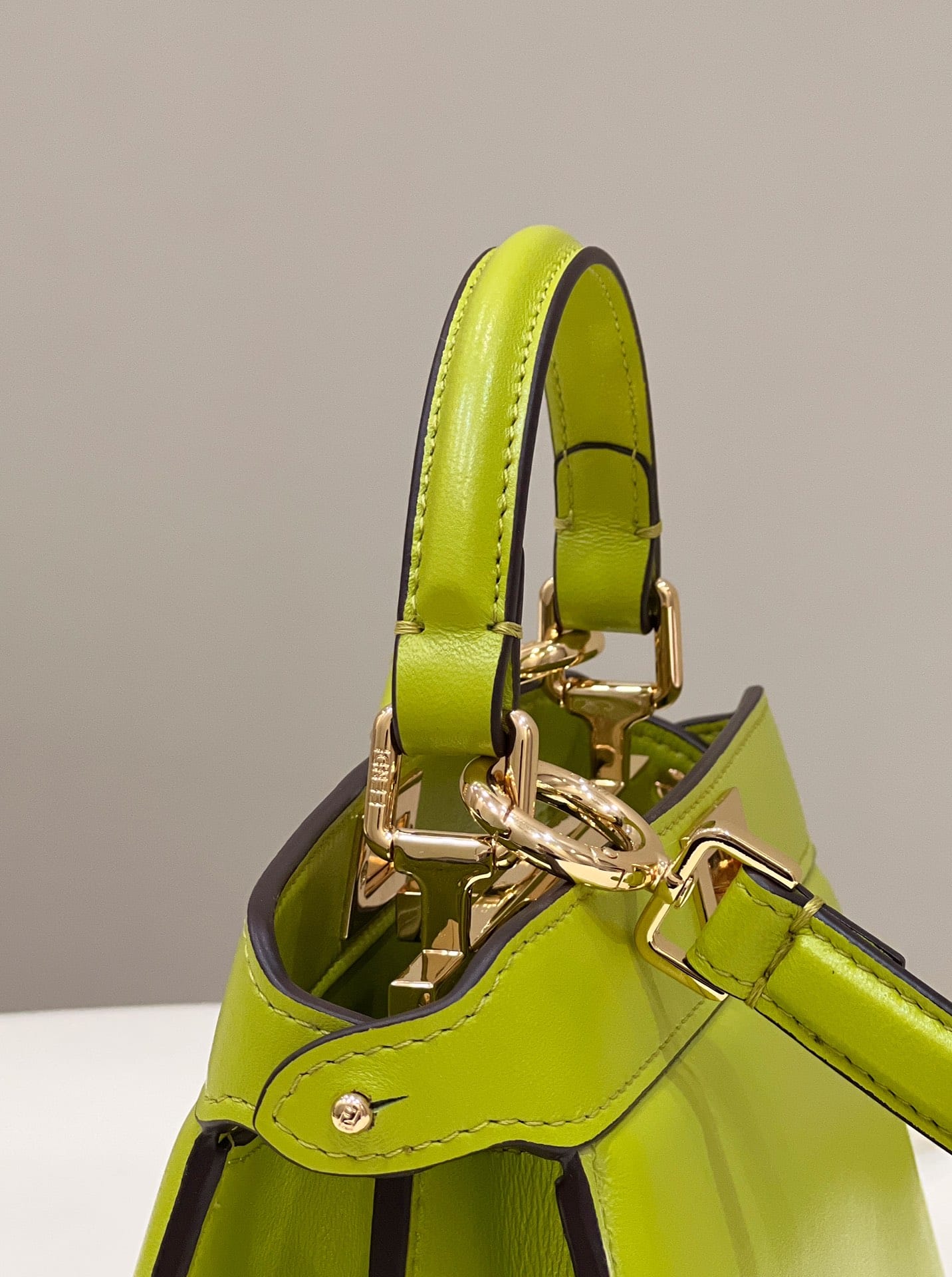 Bolsa FENDI Peekaboo