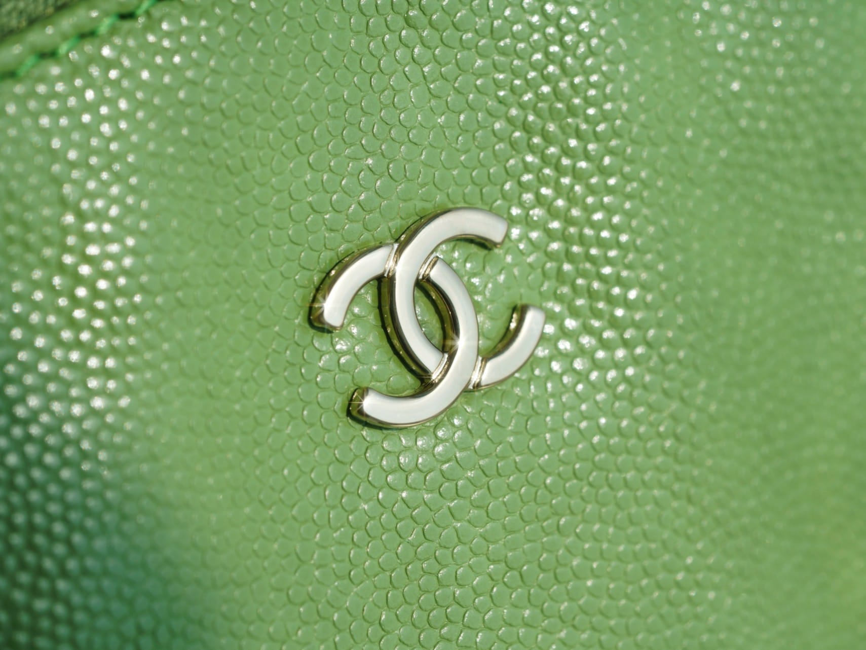 Bolsa CHANEL 22