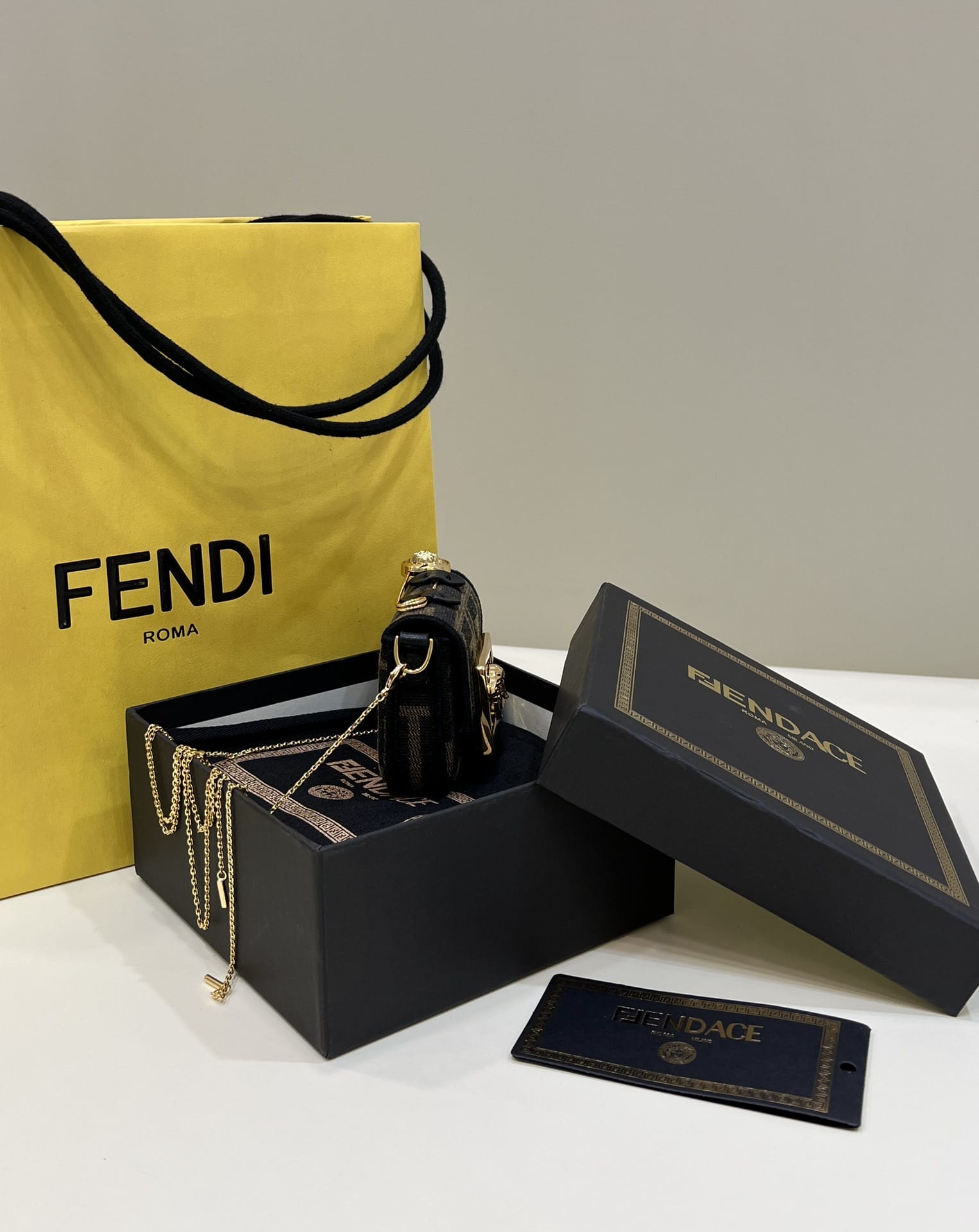 Bolsa FENDI
