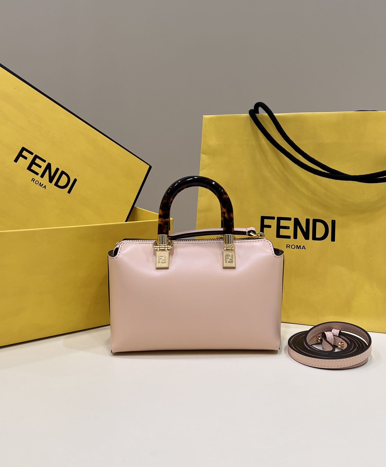 Bolsa FENDI