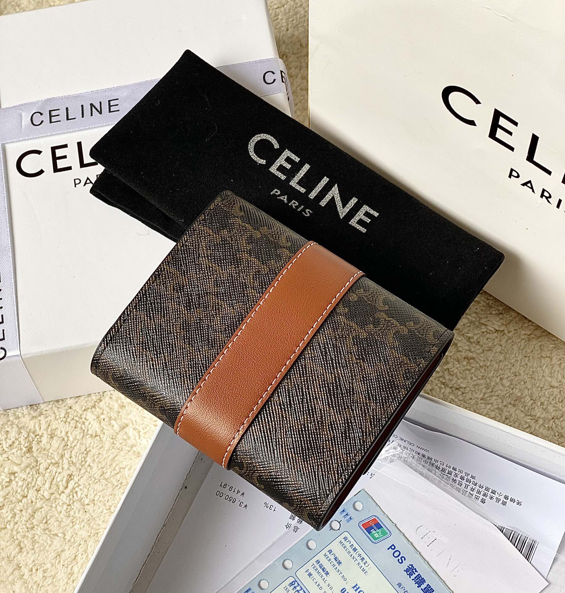 Carteira Celine