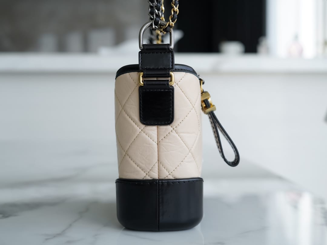Bolsa CHANEL Gabrielle