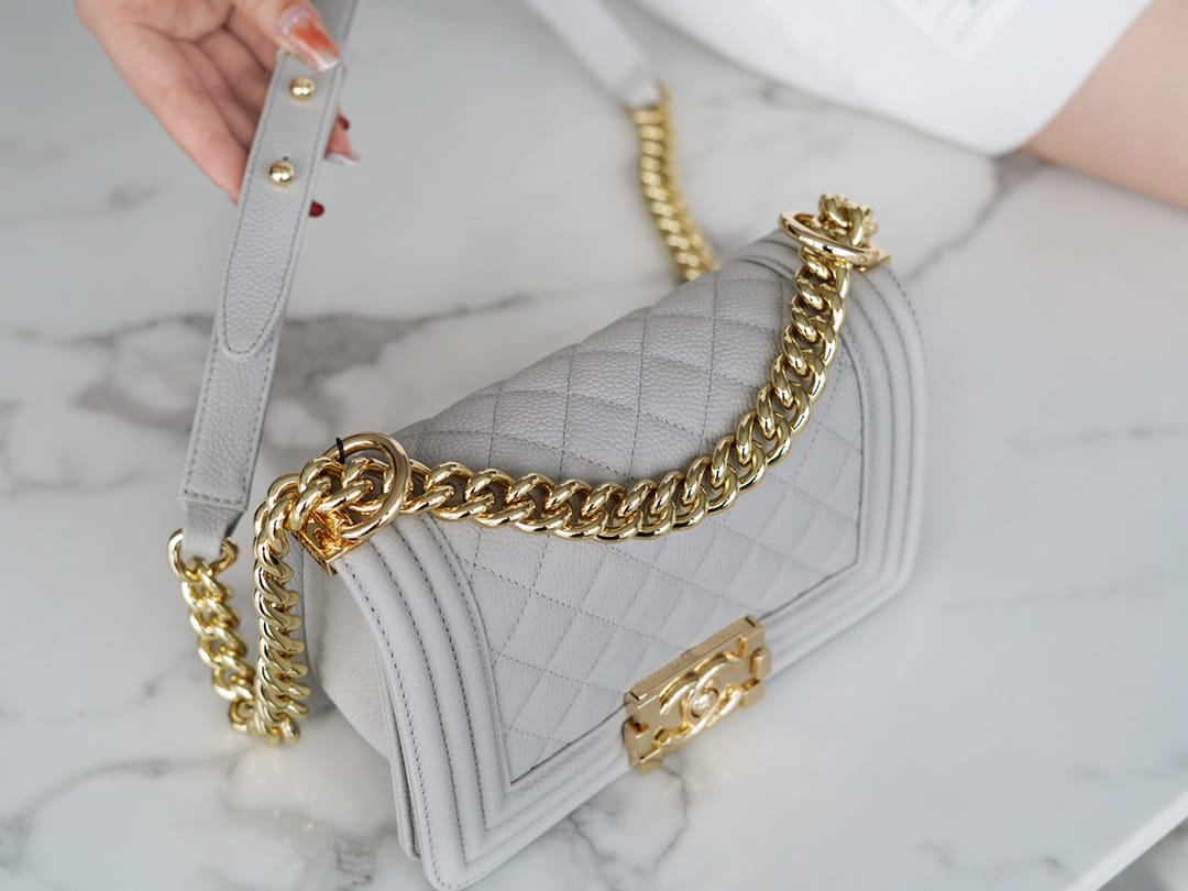 Bolsa CHANEL Leboy 20