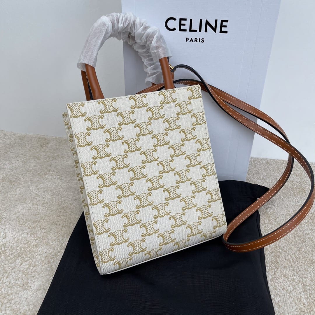Bolsa Celine Cabas Triomphe Canvas