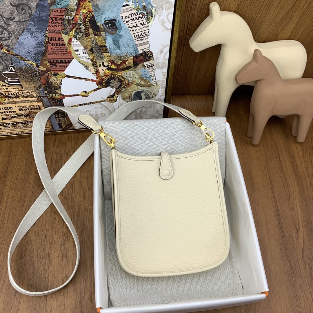 Bolsa Hermès Mini Evelyn 17cm Clemence i2