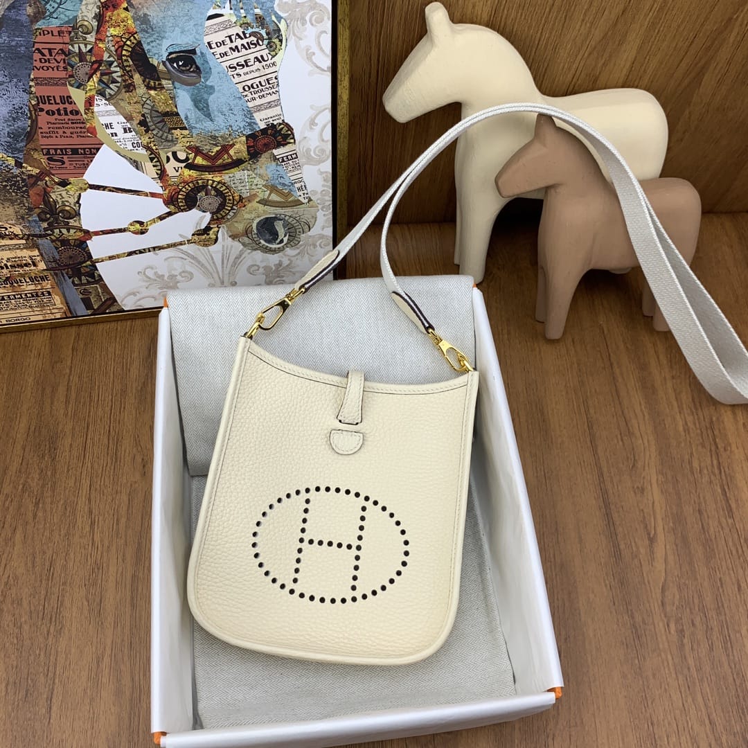 Bolsa Hermès Mini Evelyn 17cm Clemence i2