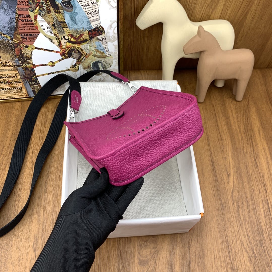 Bolsa Hermès Mini Evelyn 17cm Clemence L3