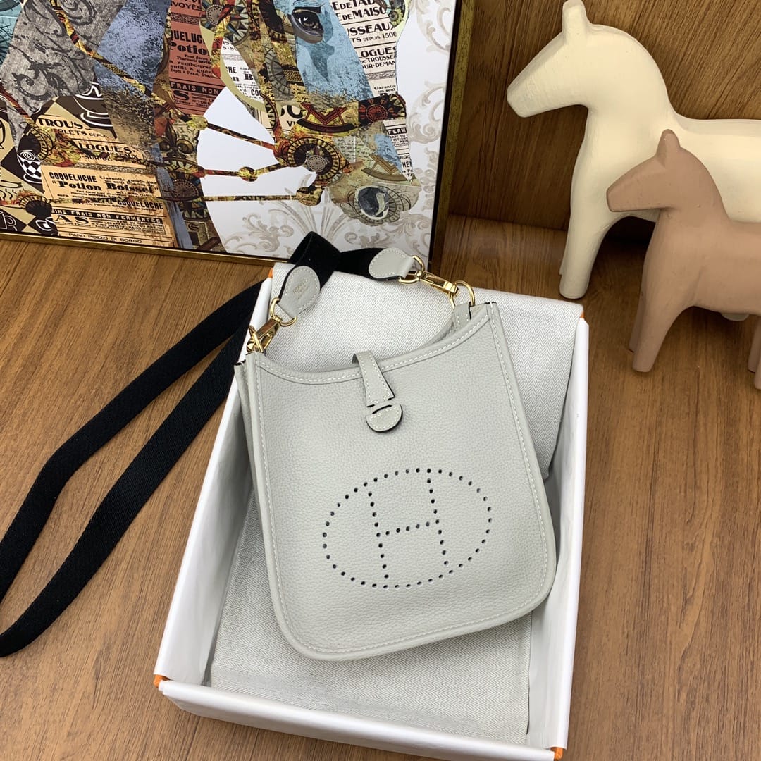 Bolsa Hermès Mini Evelyn 17cm Clemence