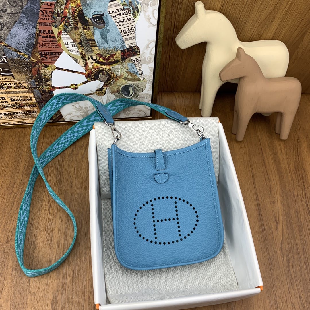 Bolsa Hermès Mini Evelyn 17cm Clemence