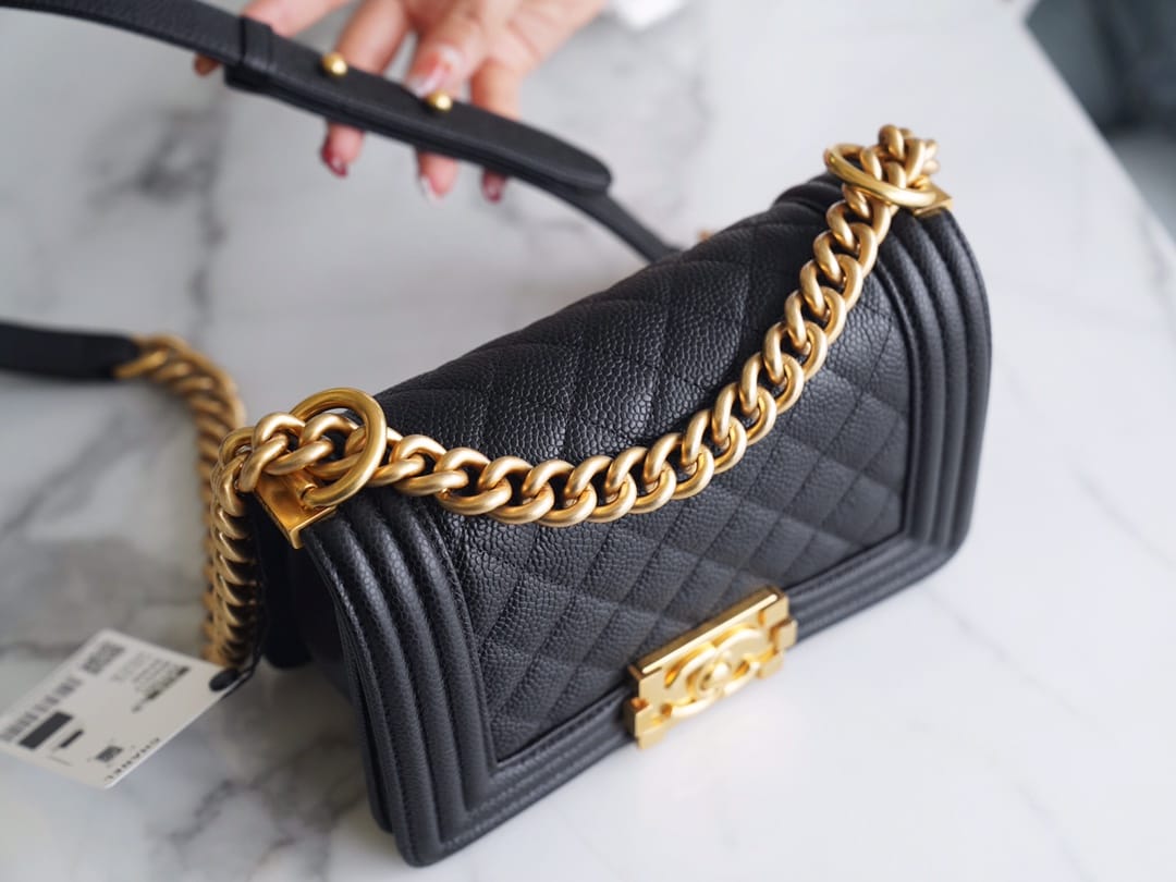 Bolsa CHANEL Leboy 25