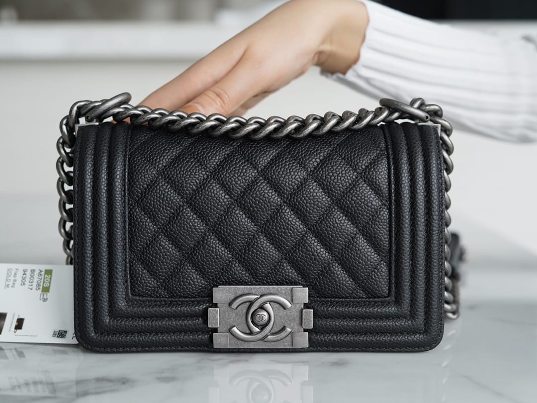 Bolsa CHANEL Leboy 25