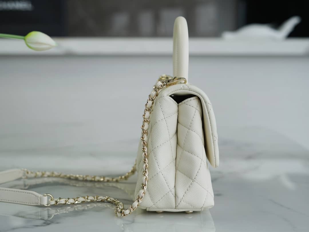Bolsa CHANEL CoCo handle 24cm