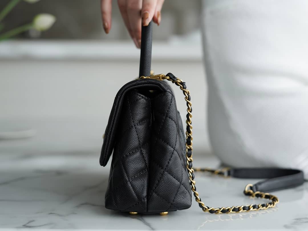 Bolsa CHANEL CoCo handle 24cm