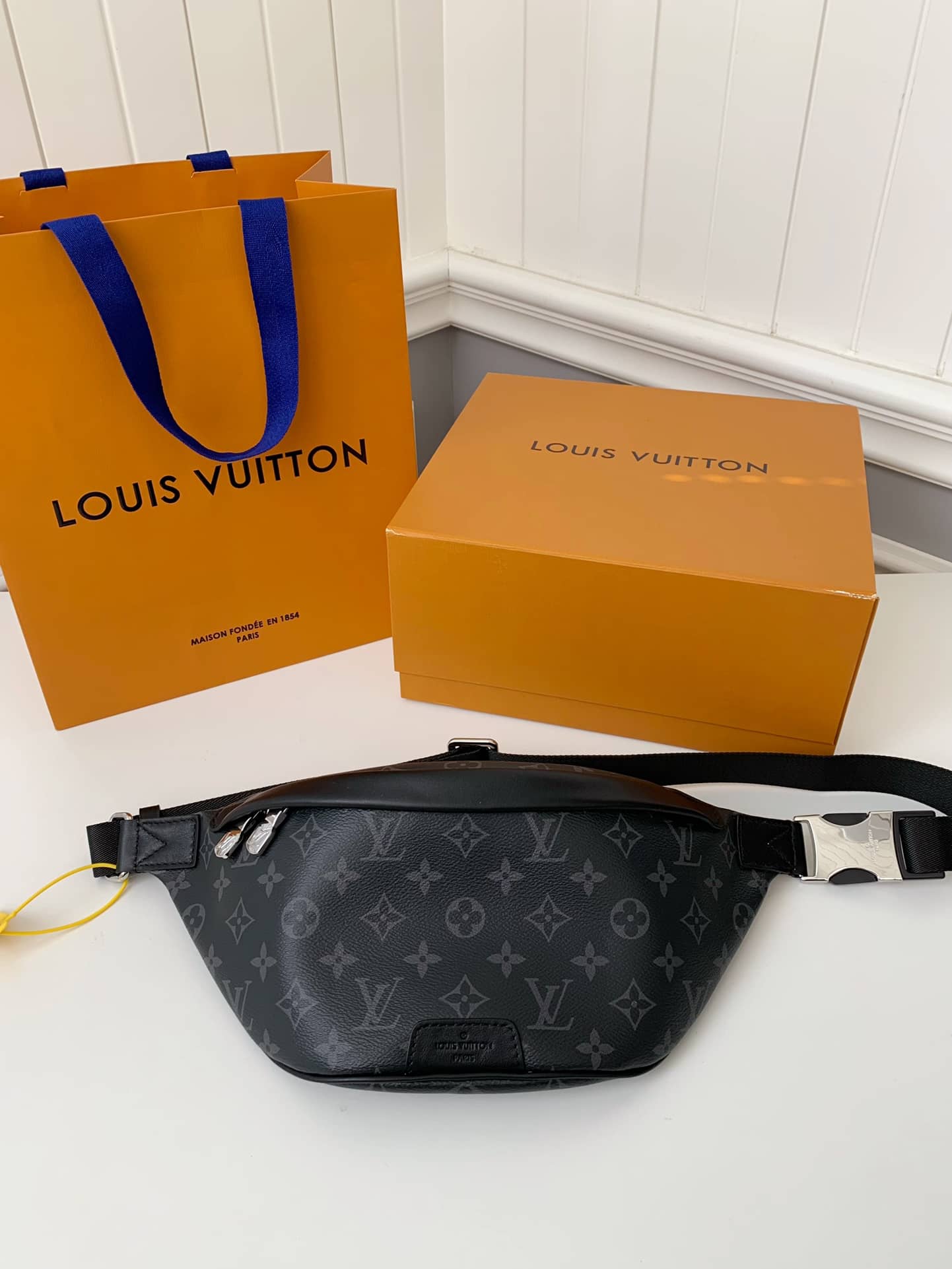 Pochete Louis Vuitton Discovery Bumbag PM