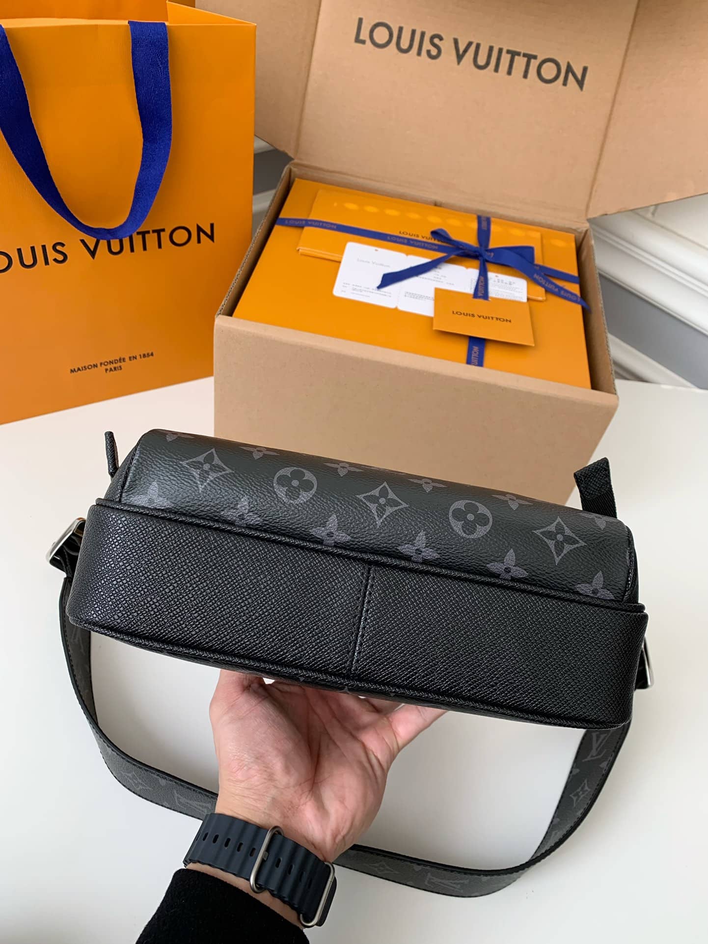 Bolsa Louis Vuitton OUTDOOR