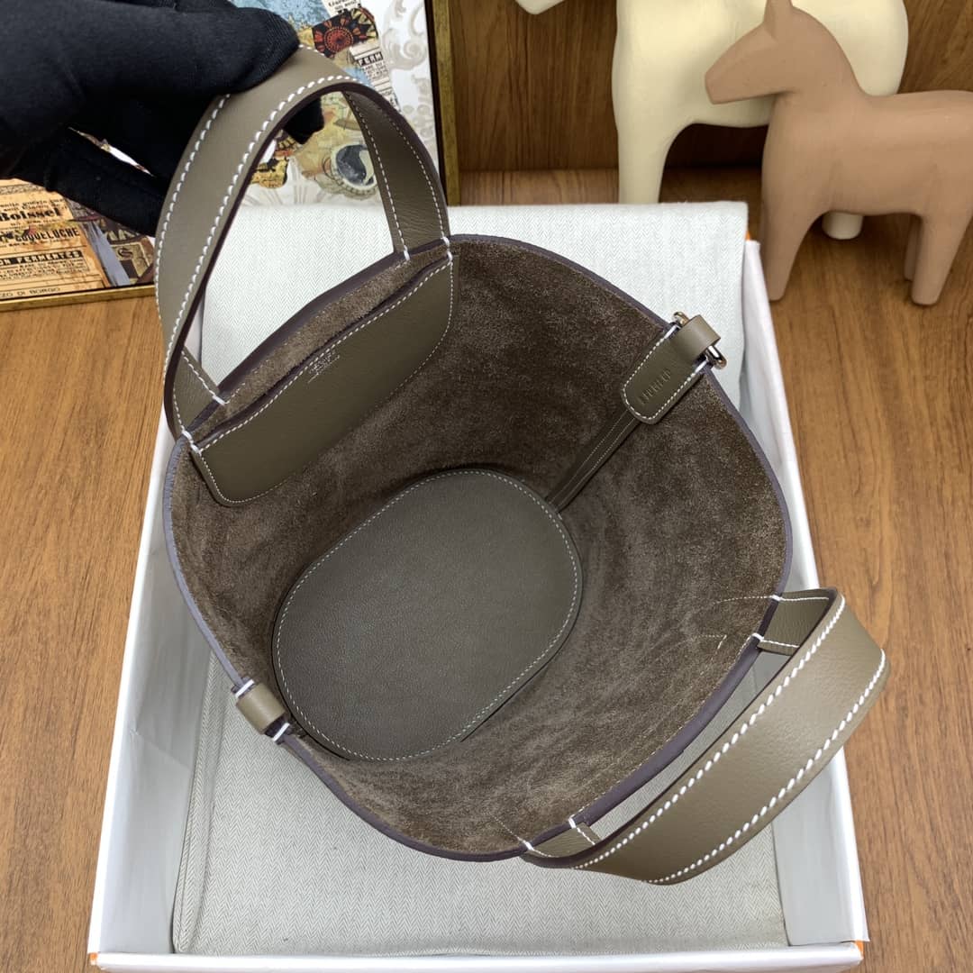 Bolsa Hermès 18cm in the loop 18