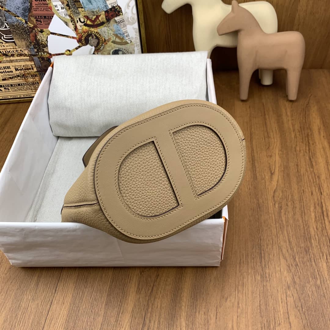 Bolsa Hermès 18cm in the loop