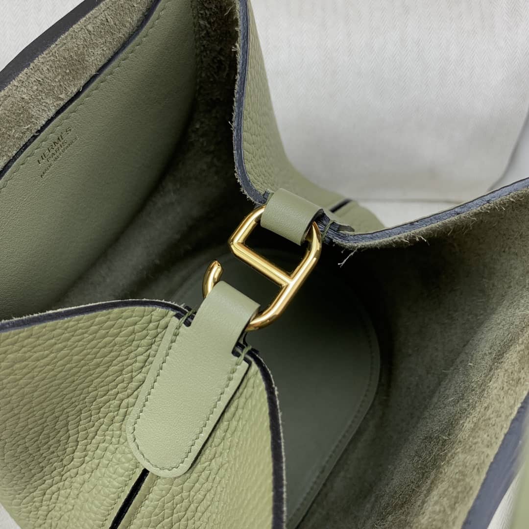 Bolsa Hermès 18cm in the loop