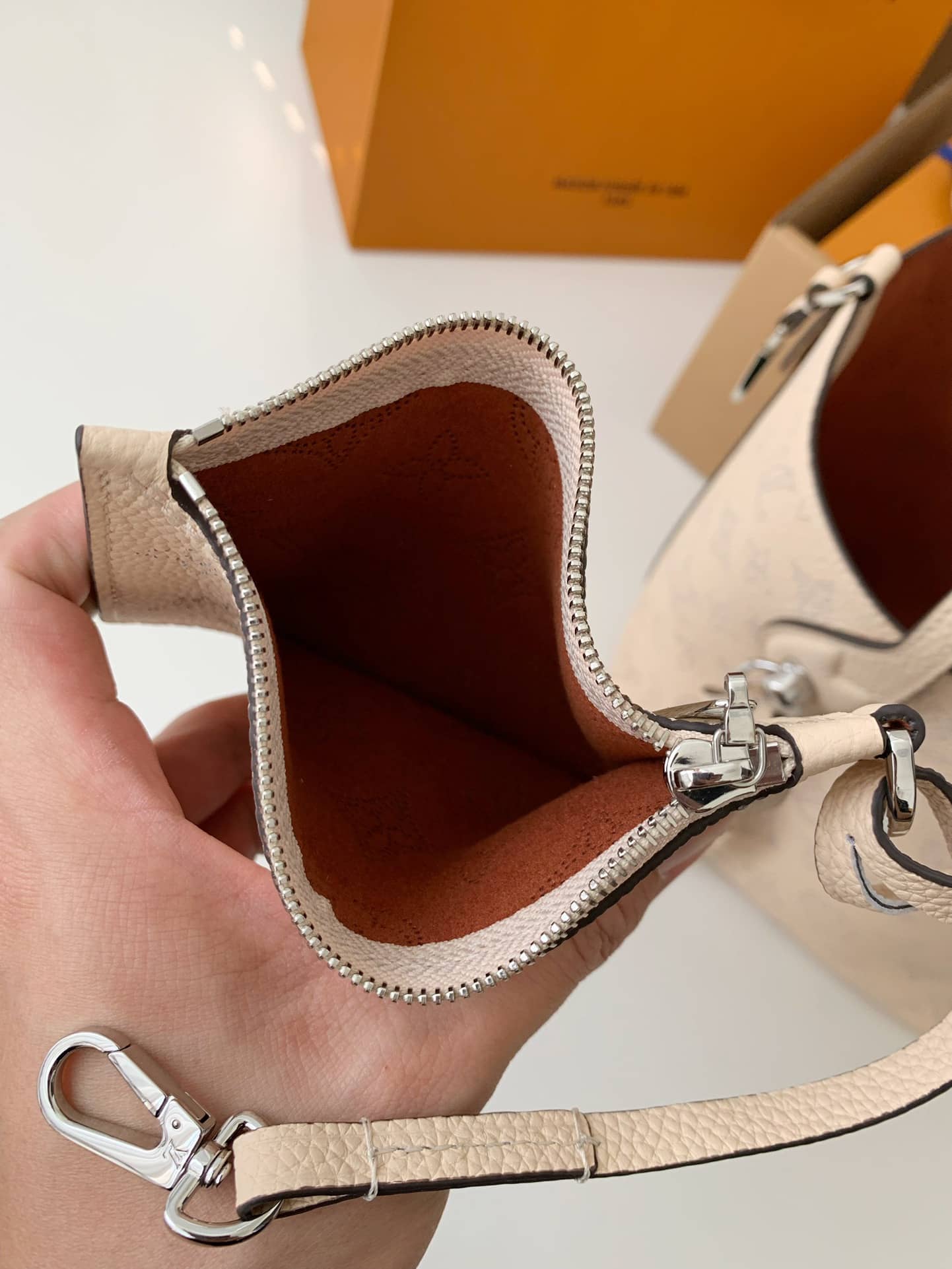 Bolsa Louis Vuitton BLOSSOM