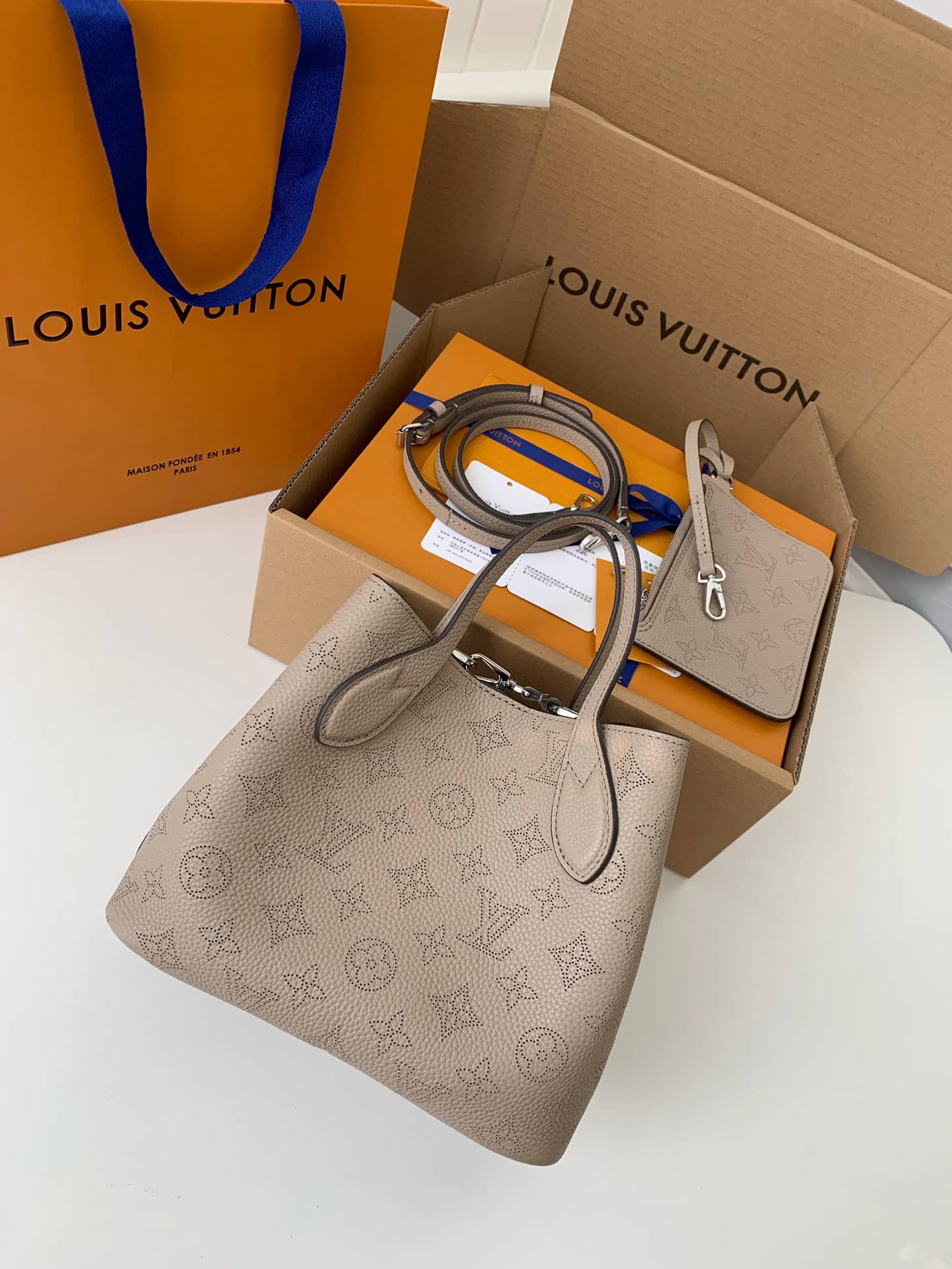Bolsa Louis Vuitton BLOSSOM