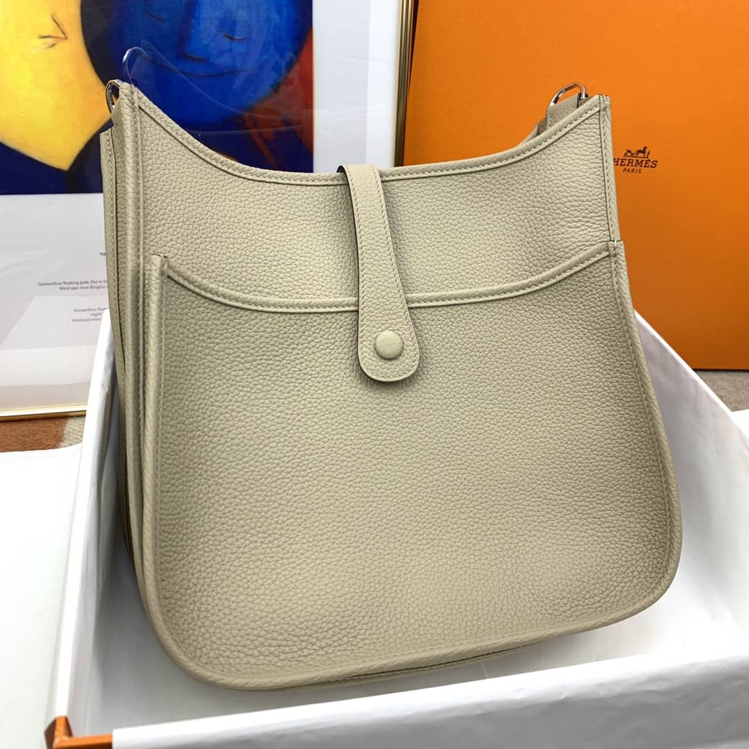 Bolsa Hermès Evelyn 29cm clemenc Tc 81