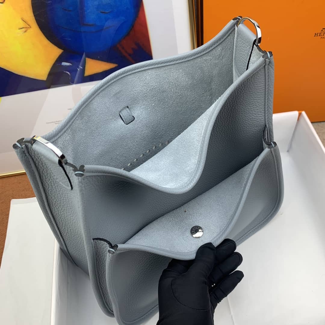 Bolsa Hermès Evelyn 28cm J7 Clemence TC