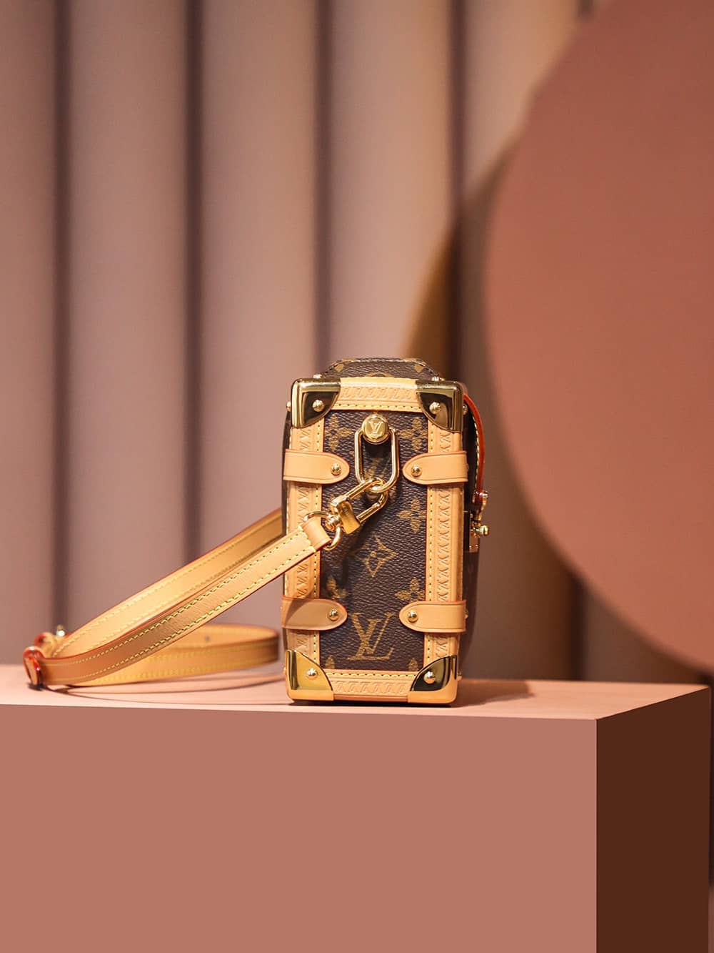 Bolsa Louis Vuitton Side Trunk