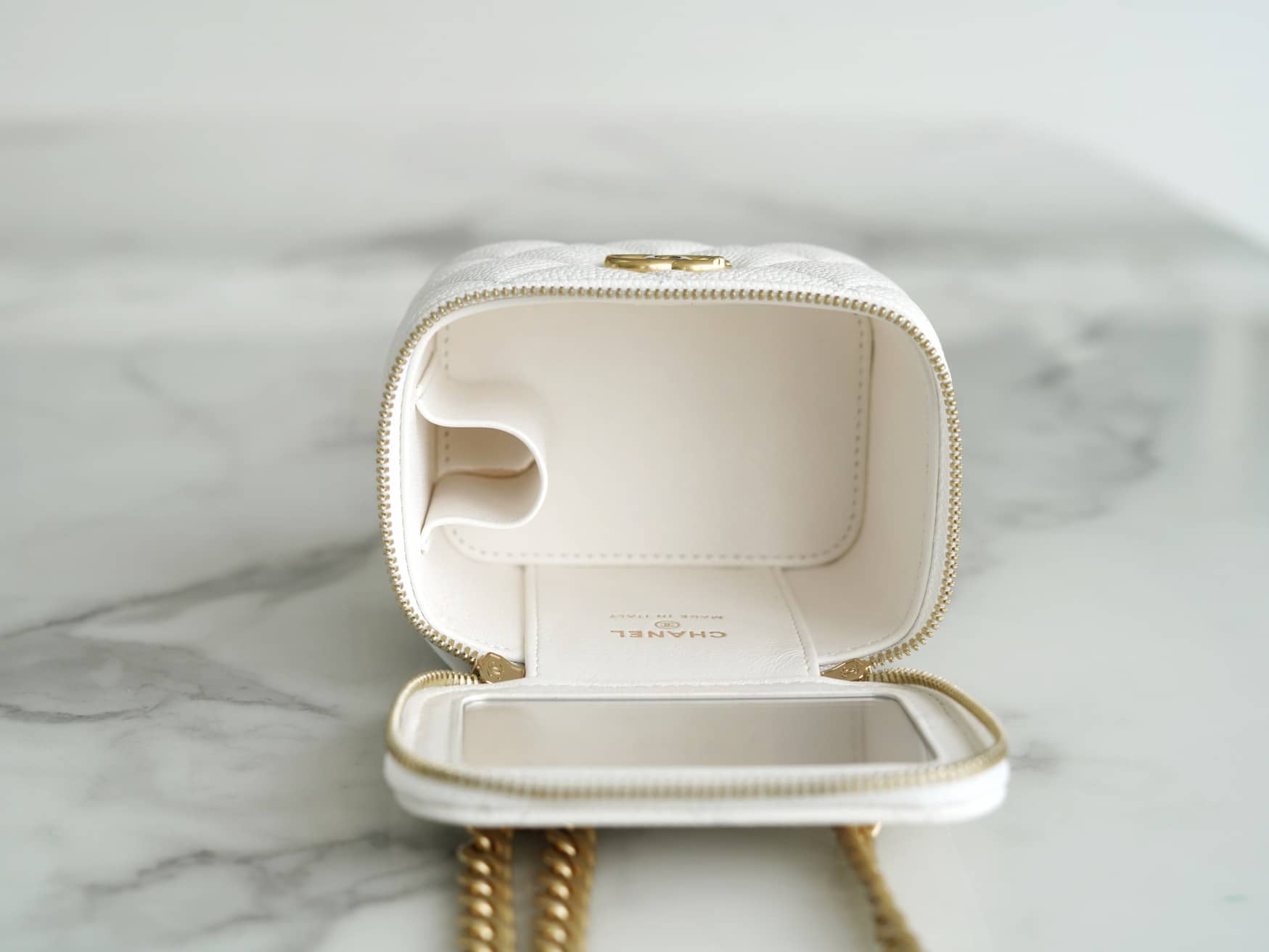Bolsa CHANEL 23P