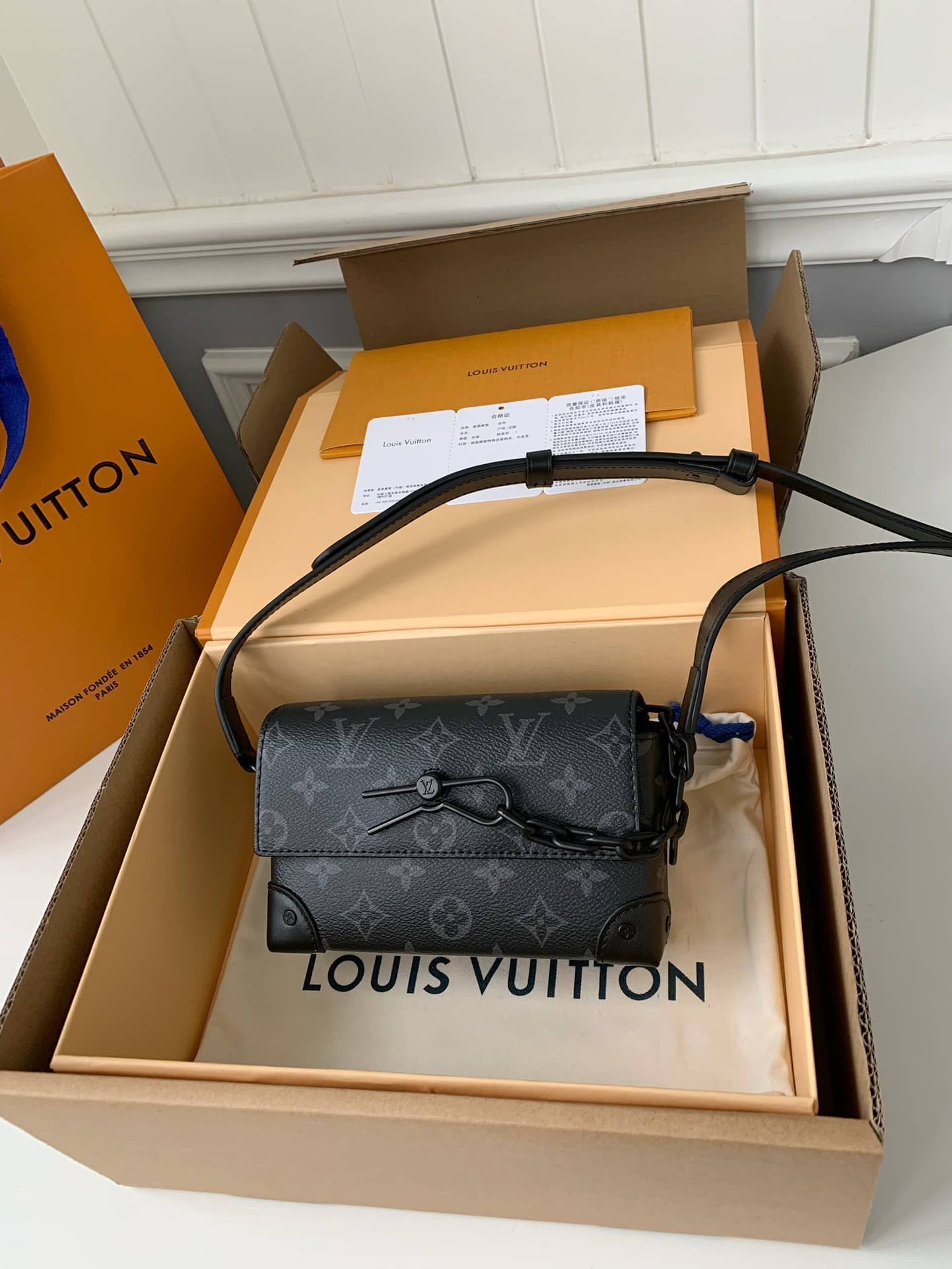 Bolsa Louis Vuitton Steamer Wearable Wallet