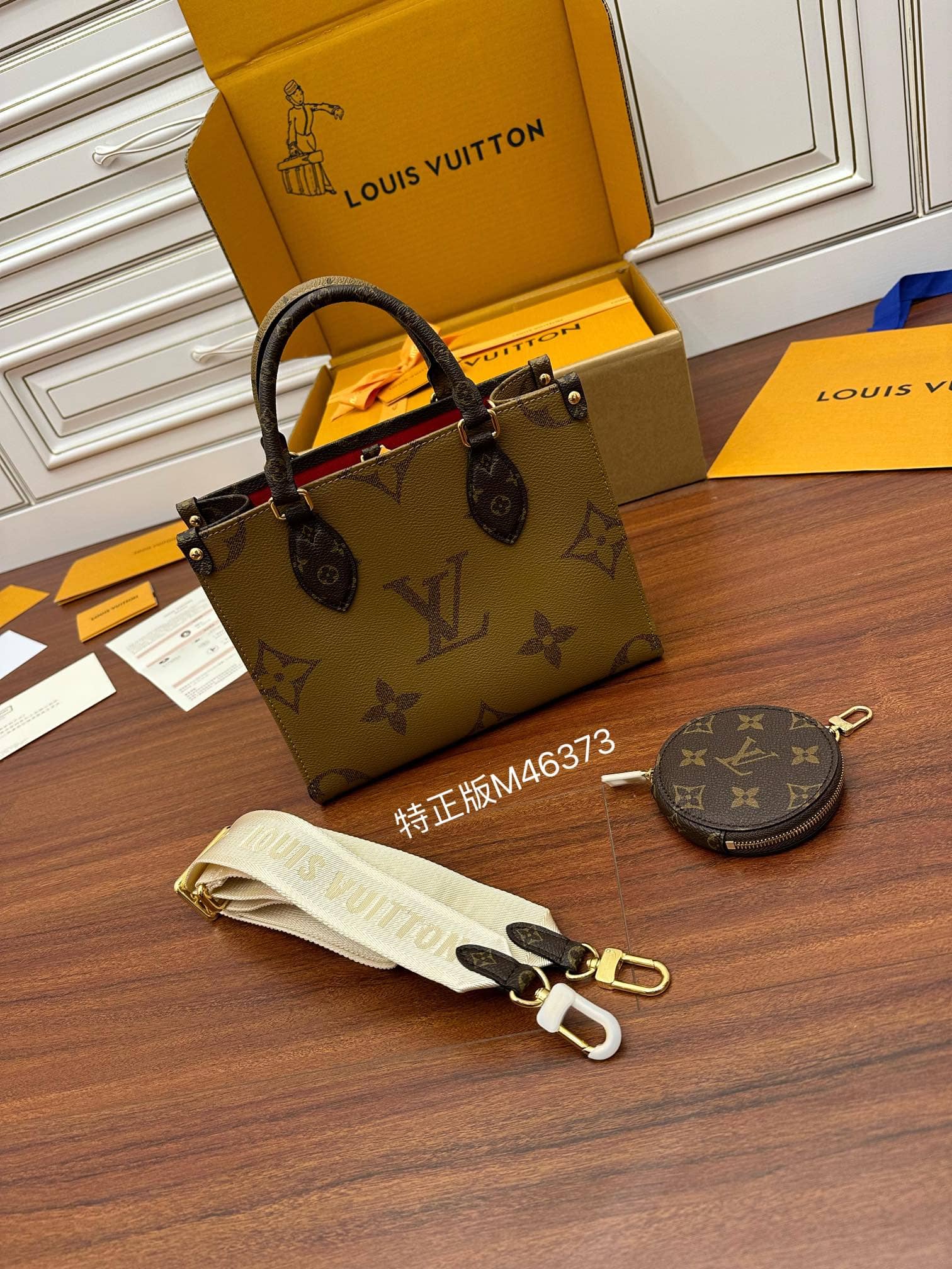 Bolsa Louis Vuitton OnTheGo PM