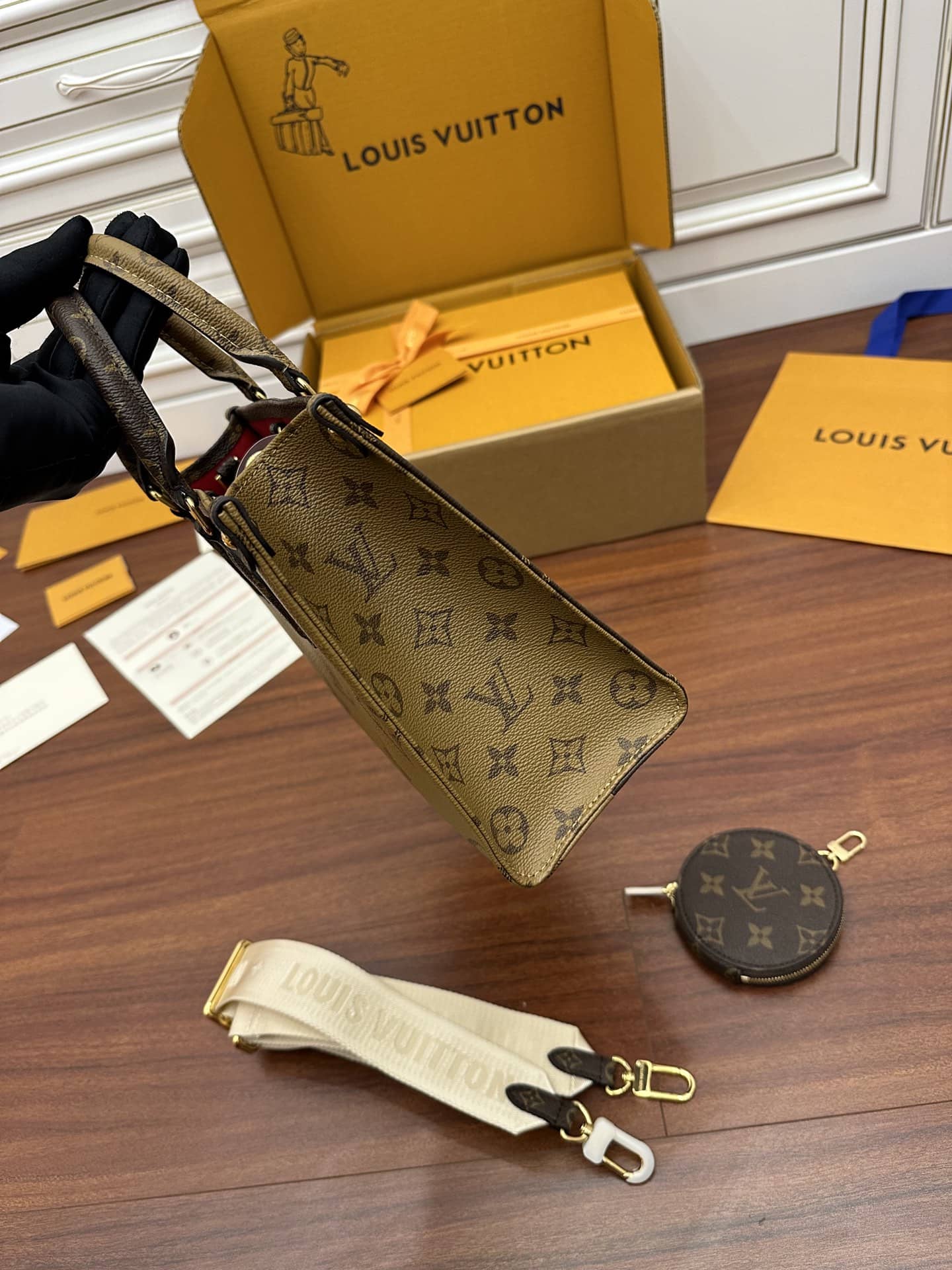 Bolsa Louis Vuitton OnTheGo PM