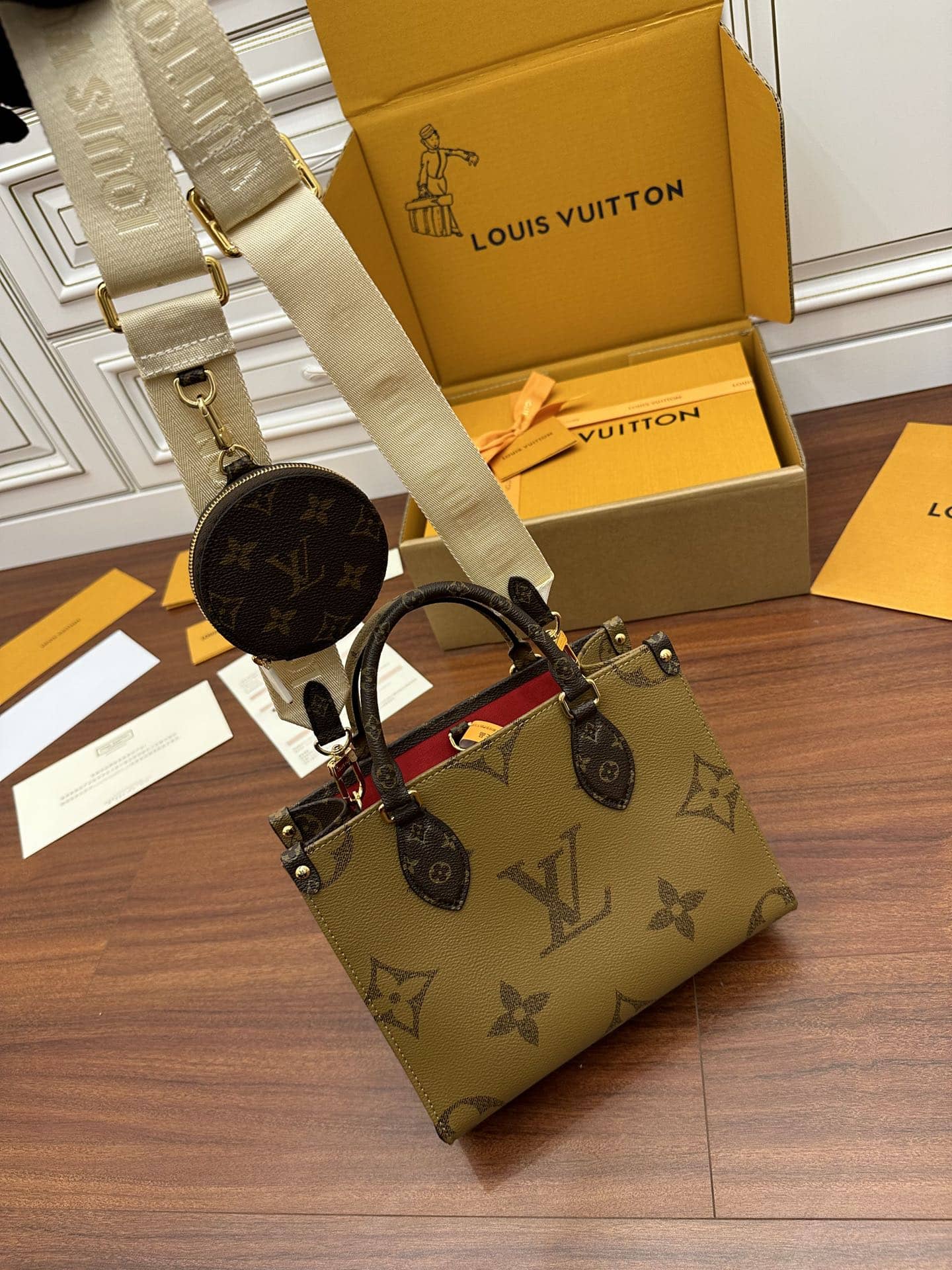 Bolsa Louis Vuitton OnTheGo PM