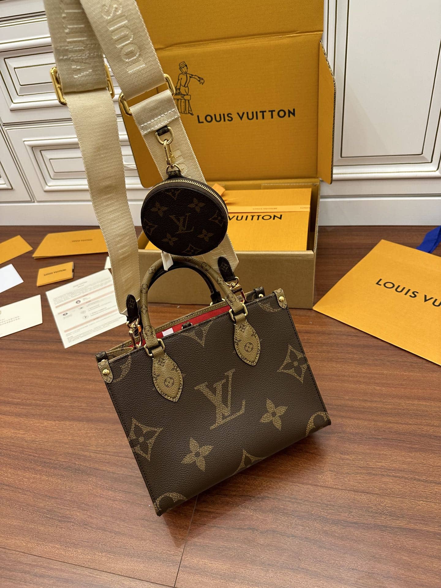 Bolsa Louis Vuitton OnTheGo PM