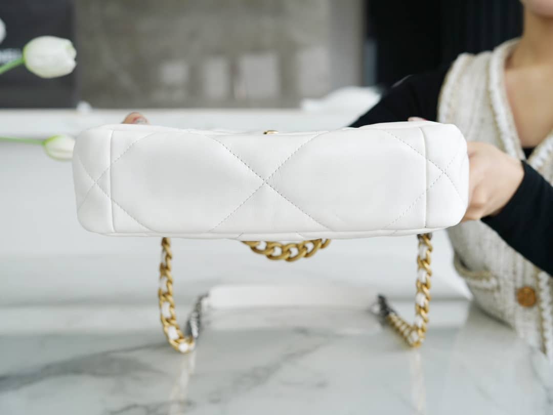 Bolsa CHANEL 26CM 19BAG