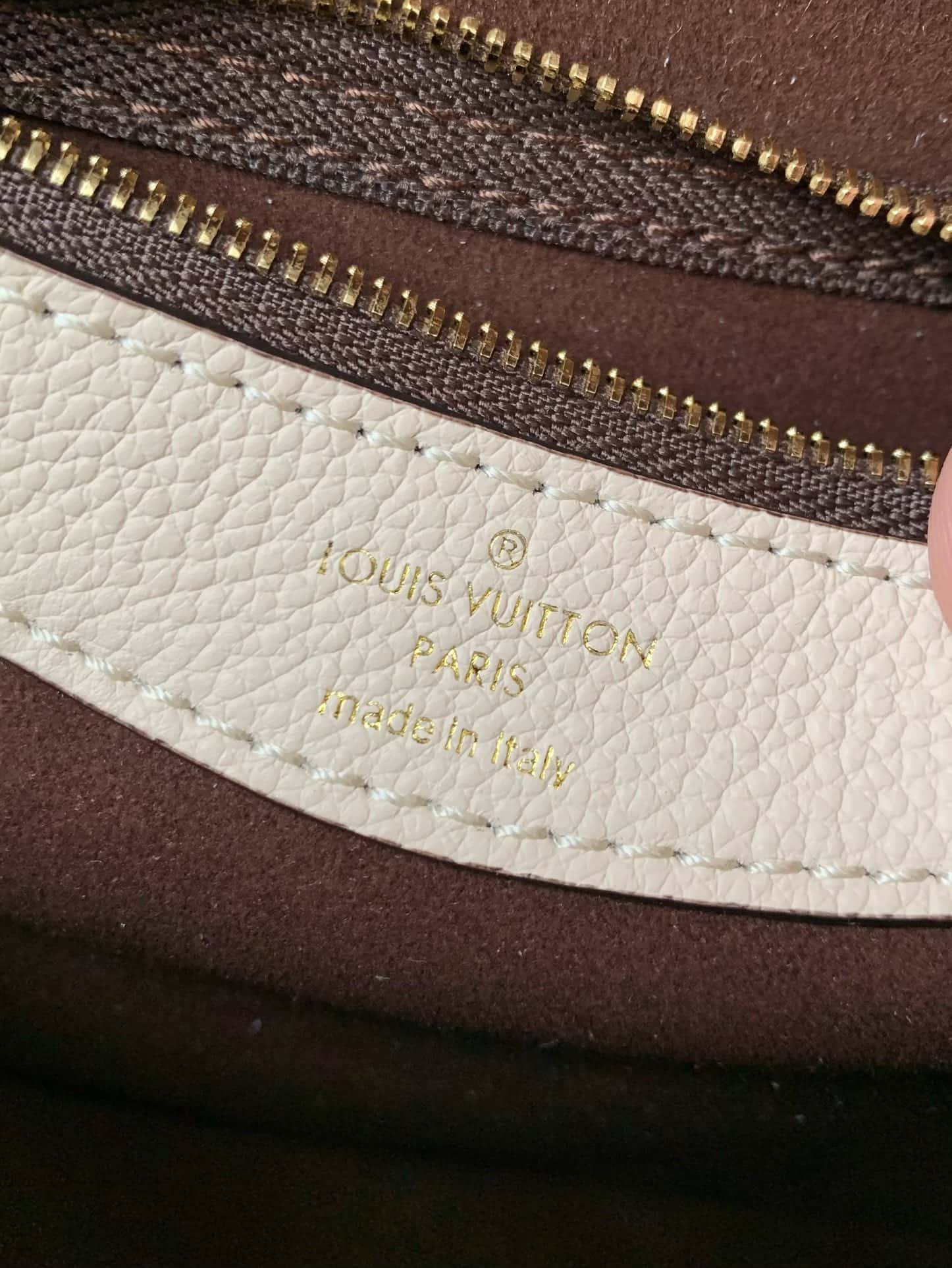 Bolsa Louis Vuitton Diana Creme