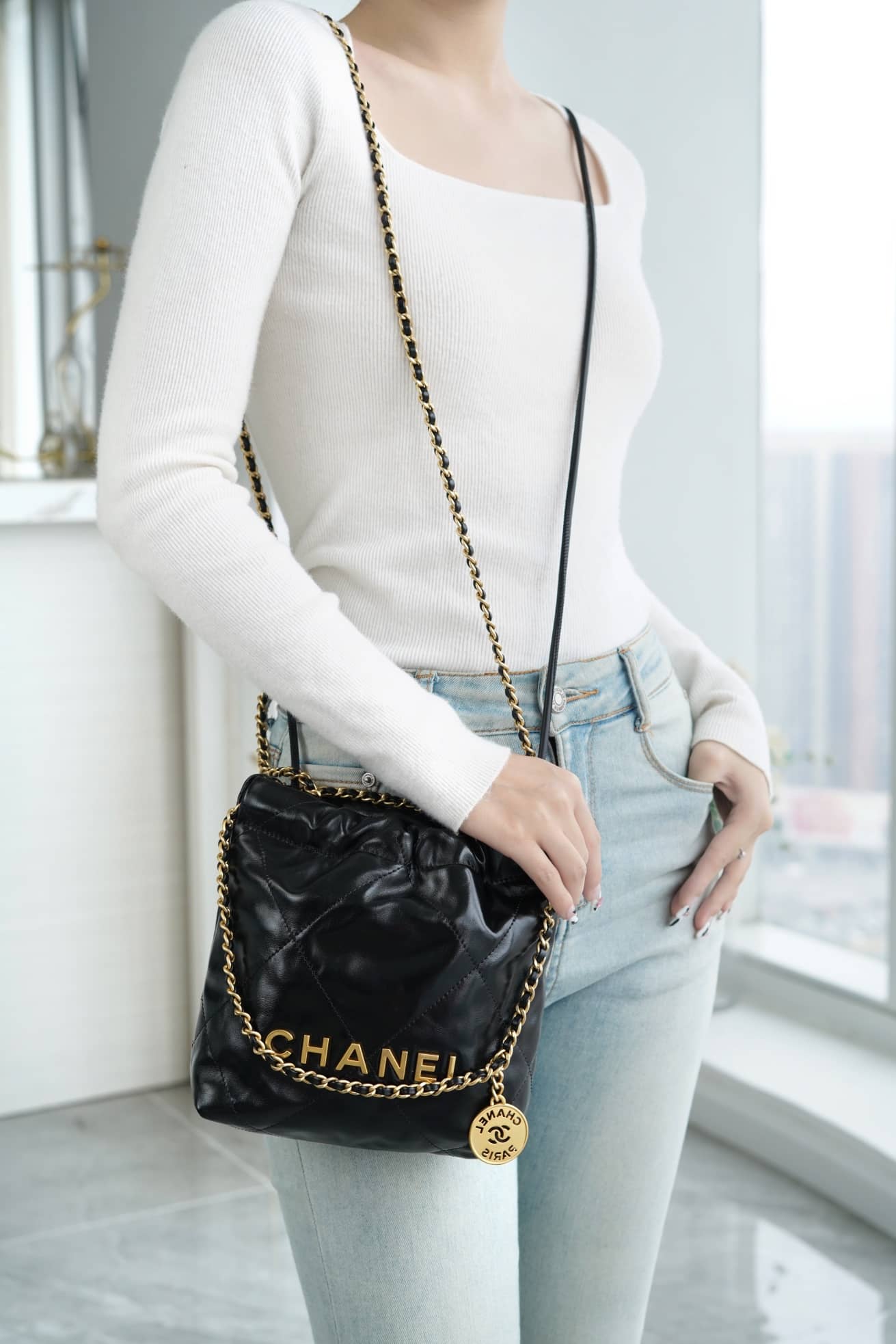 Bolsa CHANEL 23s 22Mini bag