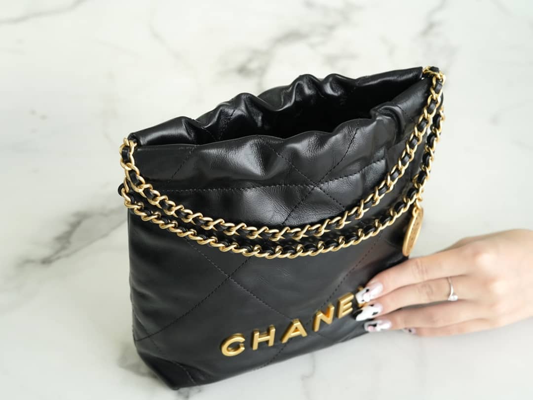 Bolsa CHANEL 23s 22Mini bag